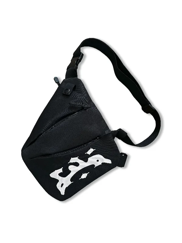 BLACK SHOULDER BAG